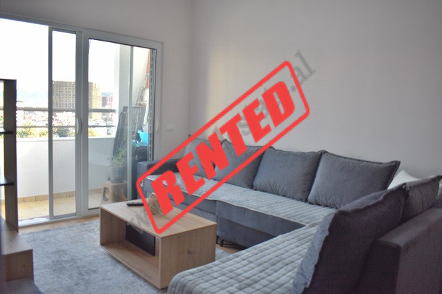Apartament 2+1 me qira prane Kompleksit Panorama ne Tirane